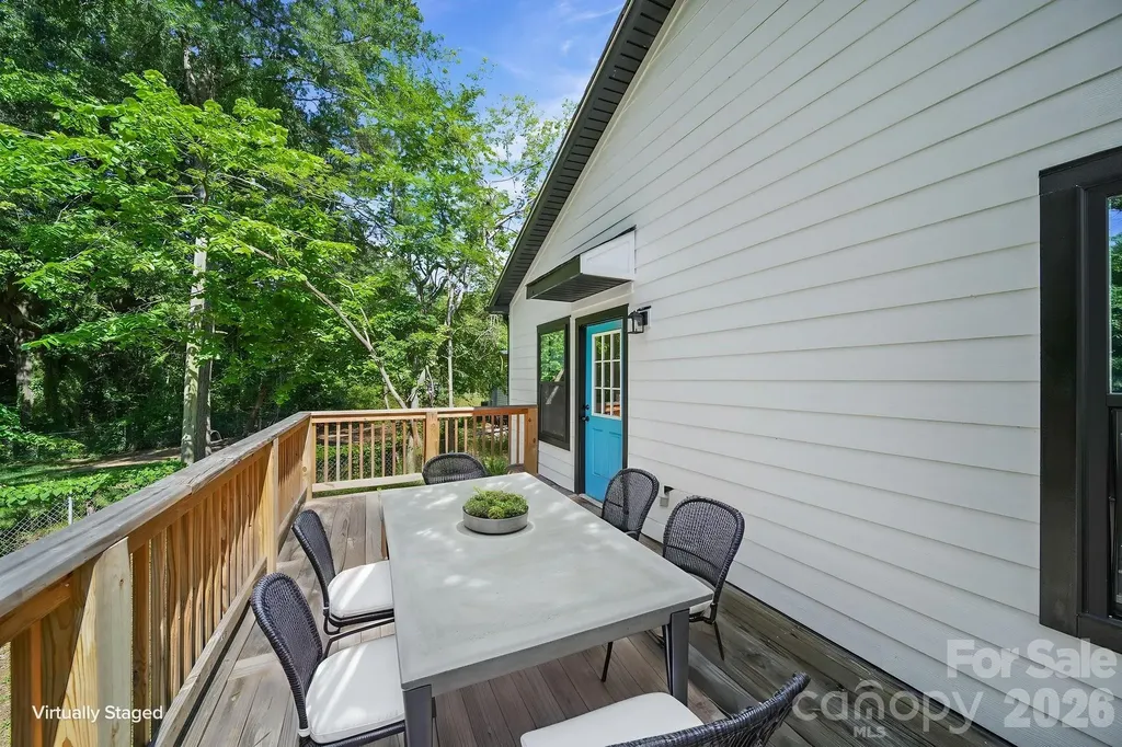 253 Hall Avenue NW Concord NC 28027
