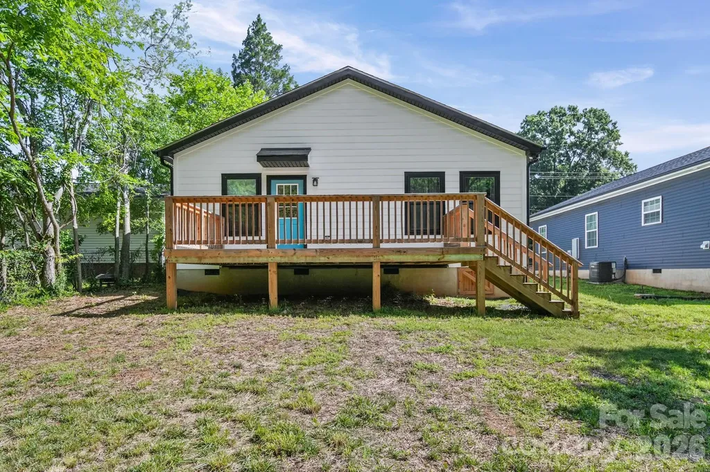 253 Hall Avenue NW Concord NC 28027