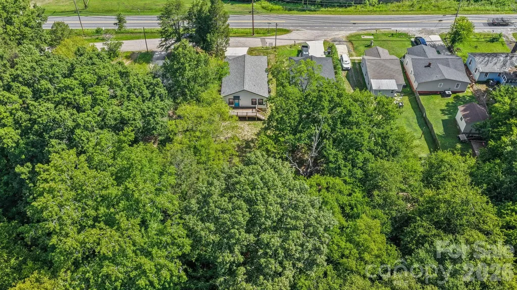 253 Hall Avenue NW Concord NC 28027
