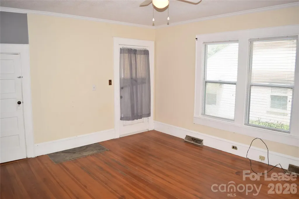 223 Maple Street Statesville NC 28677
