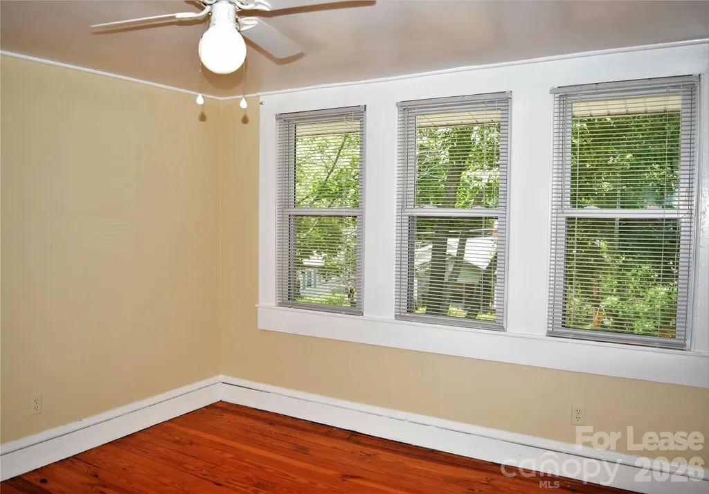 223 Maple Street Statesville NC 28677