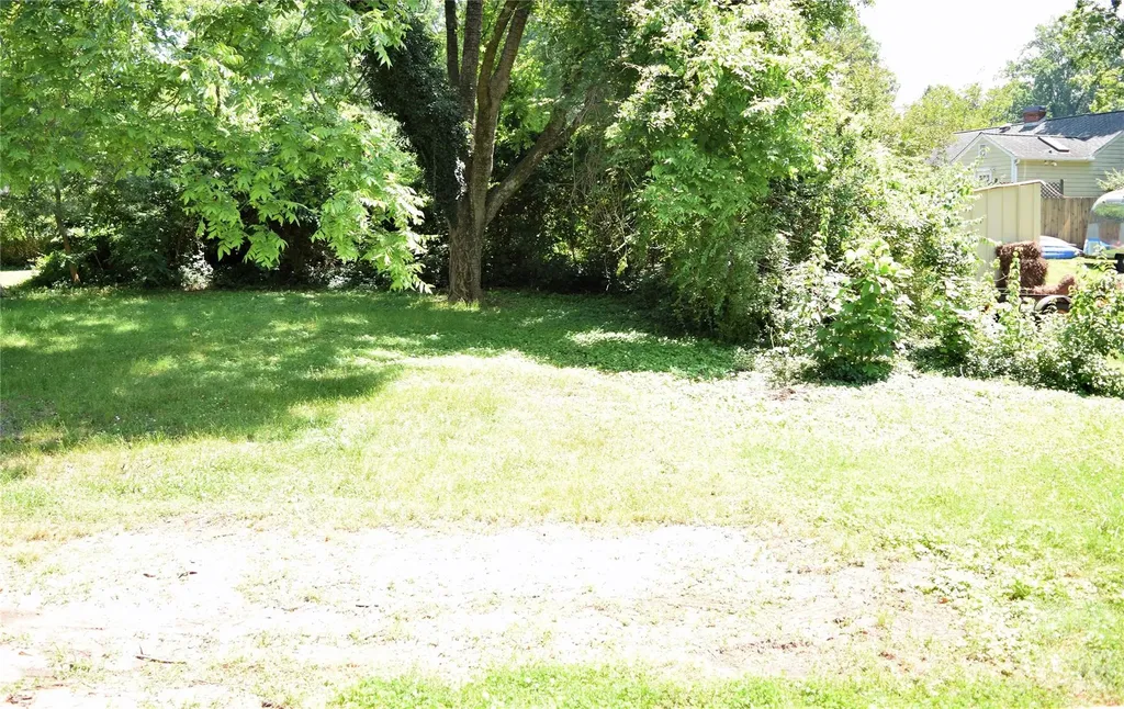 223 Maple Street Statesville NC 28677