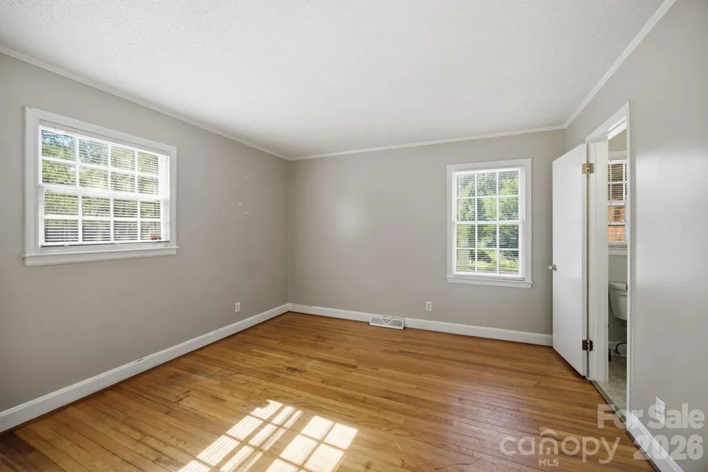 1401 Grovewood Drive Charlotte NC 28208