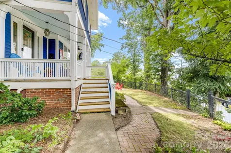 9 Houston Street Asheville NC 28801