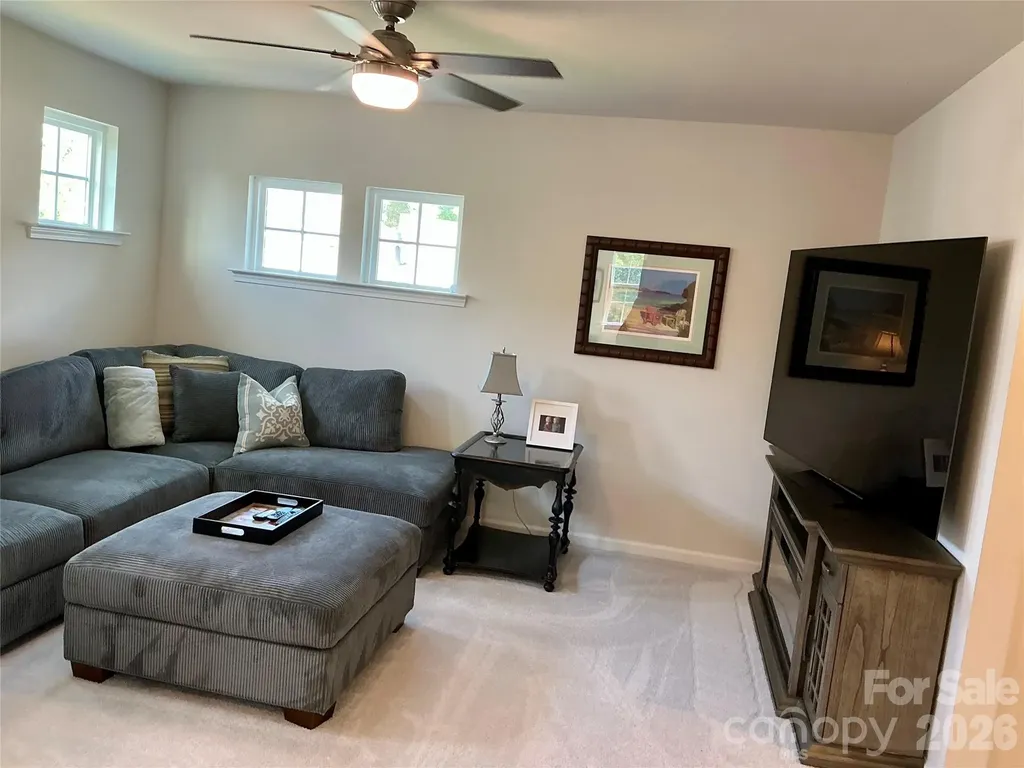 199 Hamptons Cove Road Troutman NC 28166