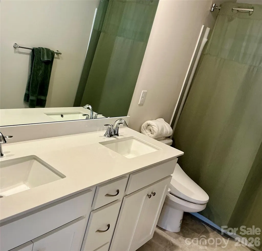 199 Hamptons Cove Road Troutman NC 28166