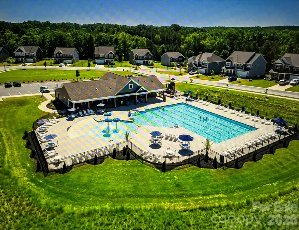 199 Hamptons Cove Road Troutman NC 28166