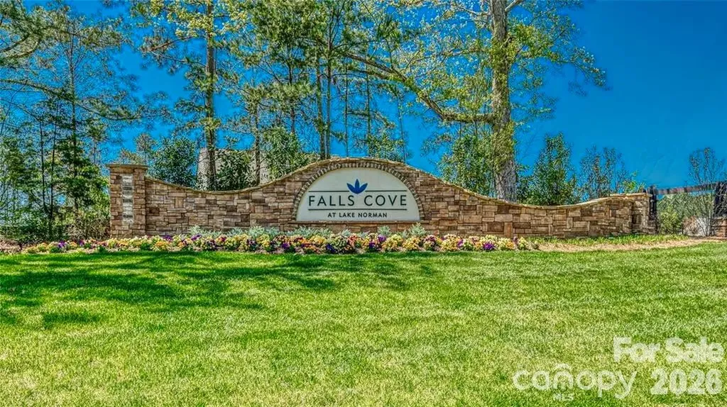 199 Hamptons Cove Road Troutman NC 28166