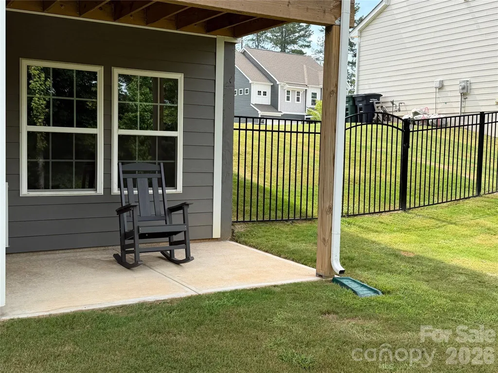 199 Hamptons Cove Road Troutman NC 28166