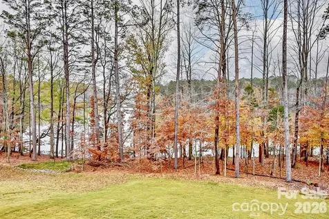 199 Hamptons Cove Road Troutman NC 28166