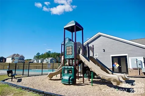 199 Hamptons Cove Road Troutman NC 28166