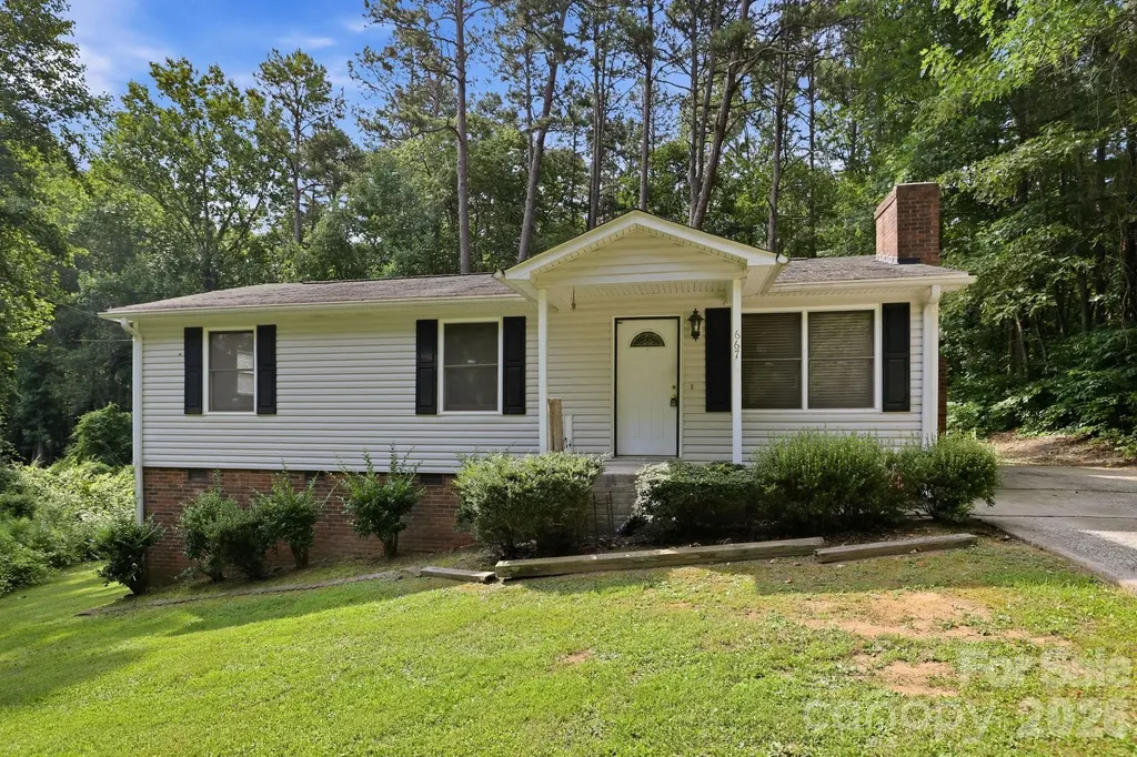 667 Niblick Drive Gastonia NC 28054