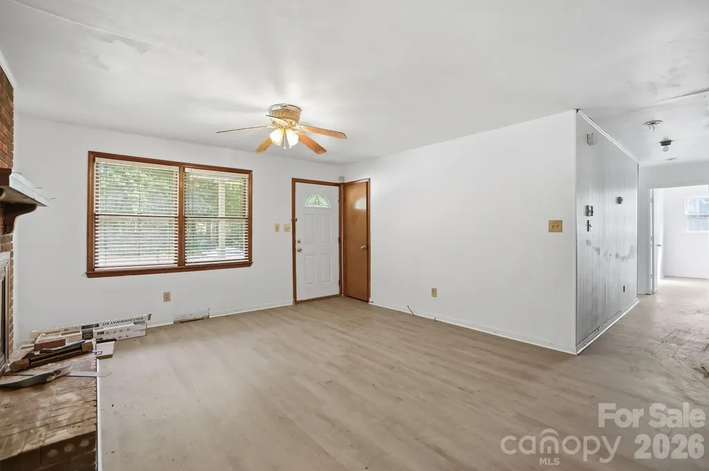 667 Niblick Drive Gastonia NC 28054