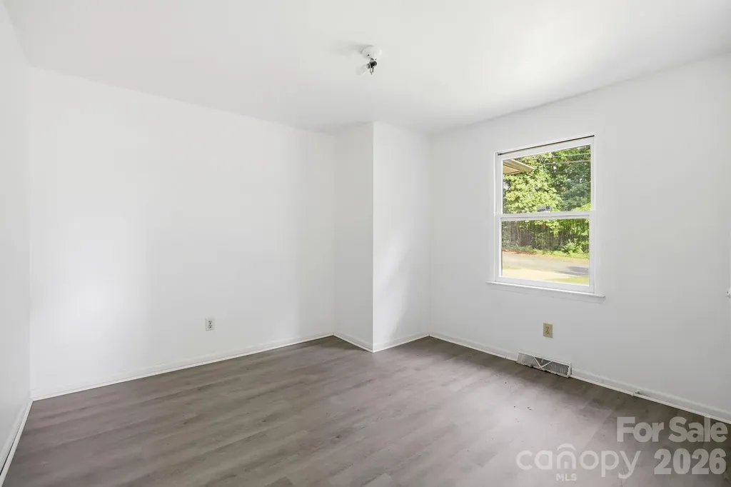 667 Niblick Drive Gastonia NC 28054