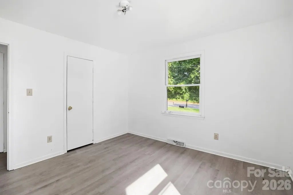 667 Niblick Drive Gastonia NC 28054