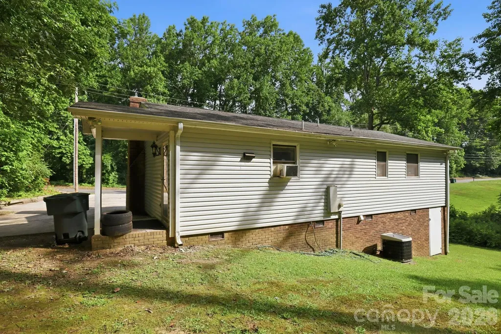 667 Niblick Drive Gastonia NC 28054