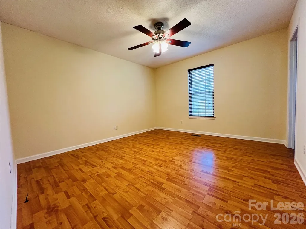 2050 Rocketts Way Newton NC 28658
