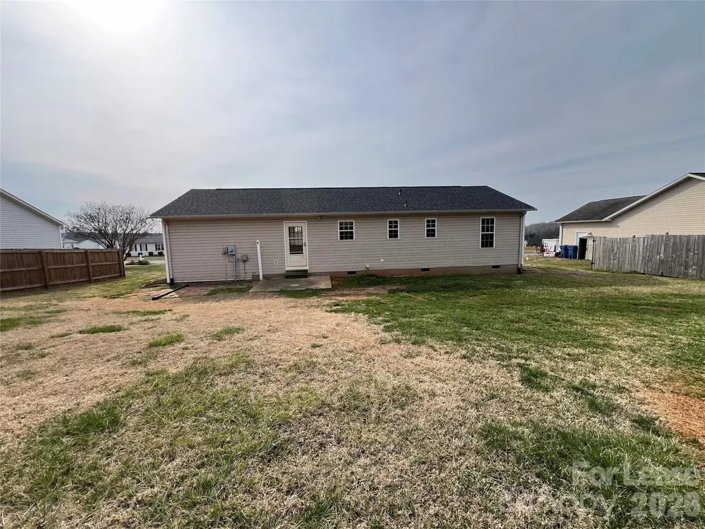 2050 Rocketts Way Newton NC 28658