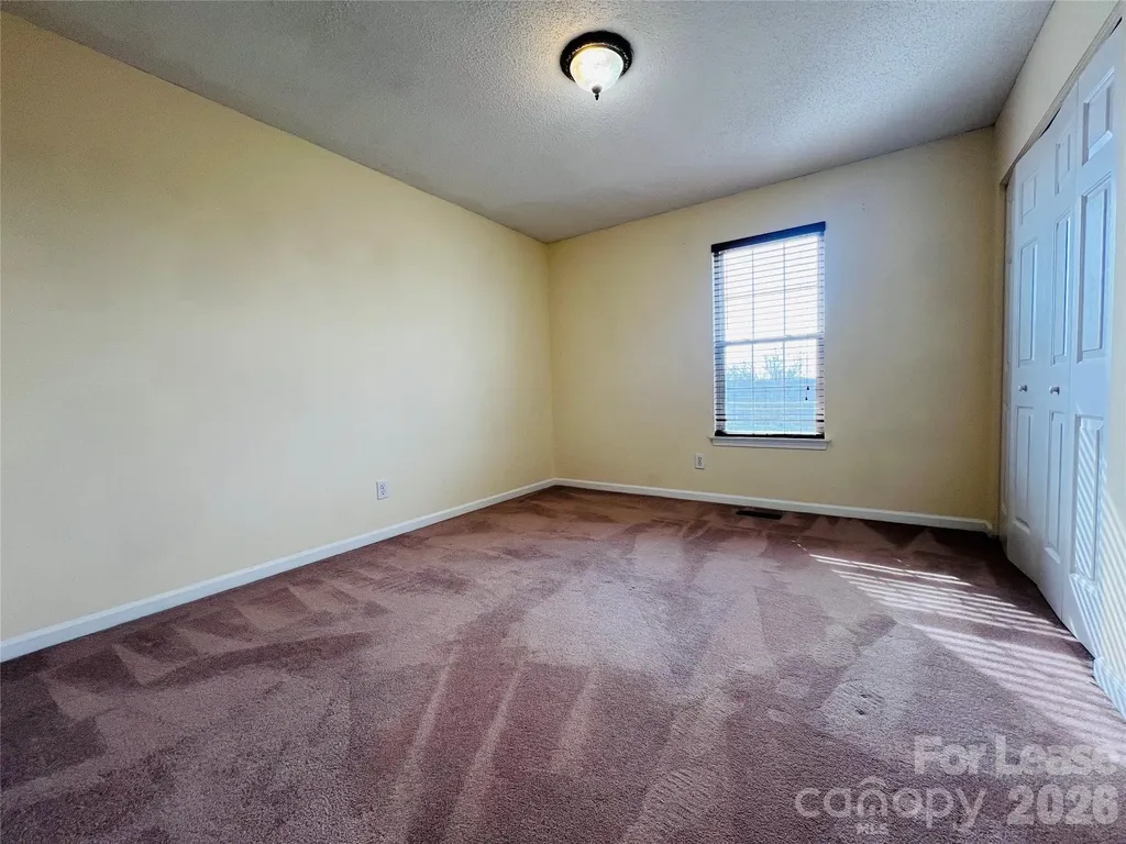 2050 Rocketts Way Newton NC 28658