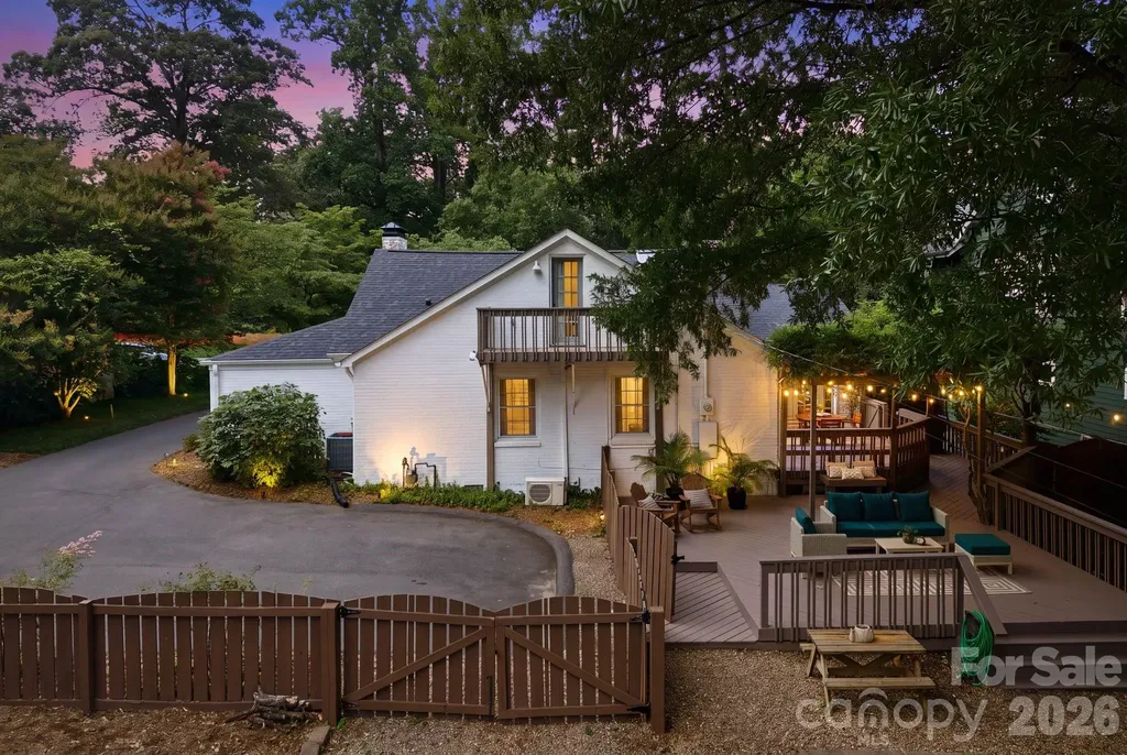 3134 Country Club Drive Charlotte NC 28205