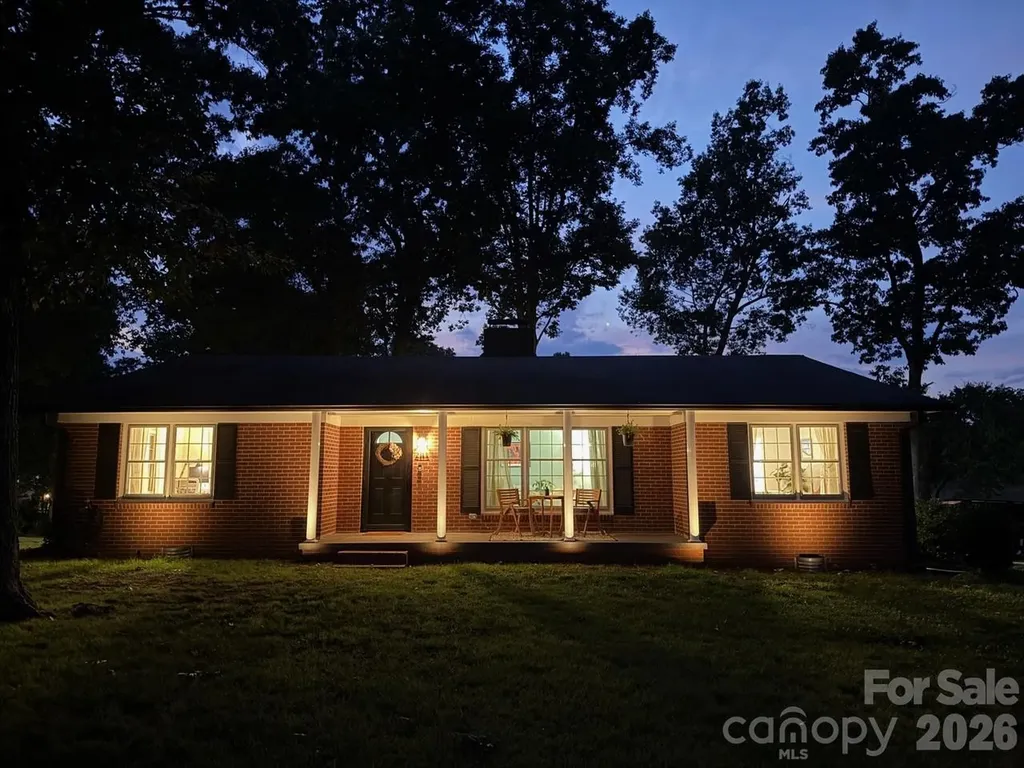 201 Lincoln Road Forest City NC 28043