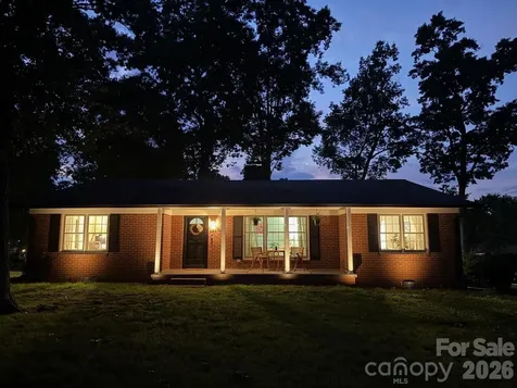 201 Lincoln Road Forest City NC 28043