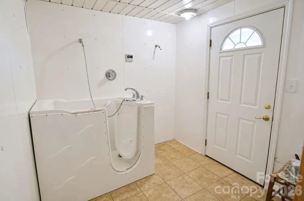 275 Noel Road Harmony NC 28634