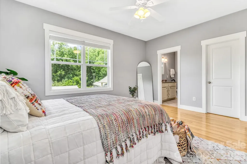 18 Byrdcliffe Lane Asheville NC 28805