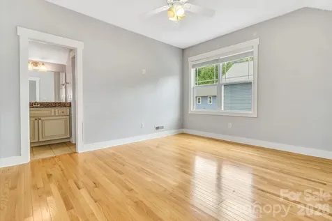 18 Byrdcliffe Lane Asheville NC 28805