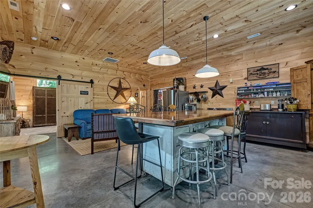 4017 Canada Road Tuckasegee NC 28783