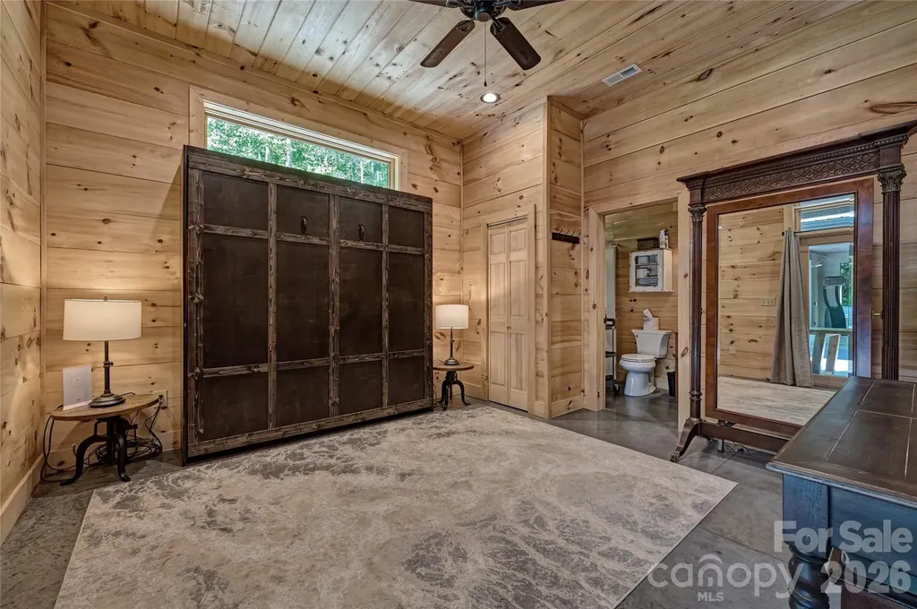4017 Canada Road Tuckasegee NC 28783