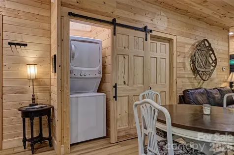 4017 Canada Road Tuckasegee NC 28783