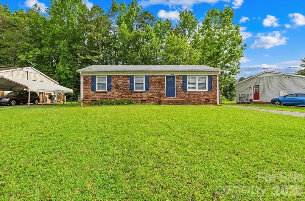 1812 Alpine Drive Kings Mountain NC 28086