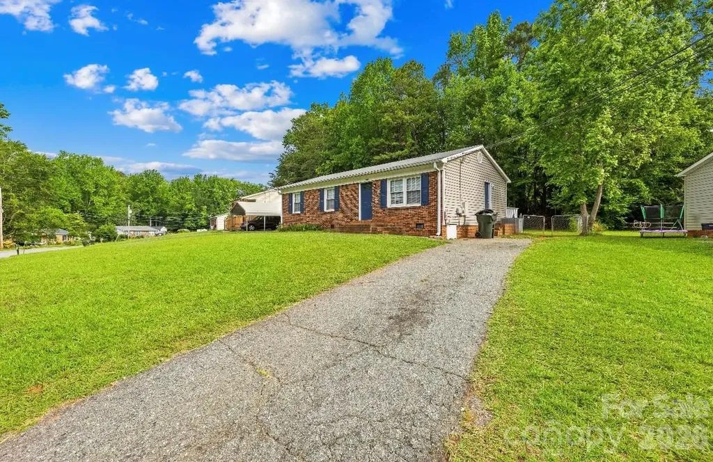 1812 Alpine Drive Kings Mountain NC 28086