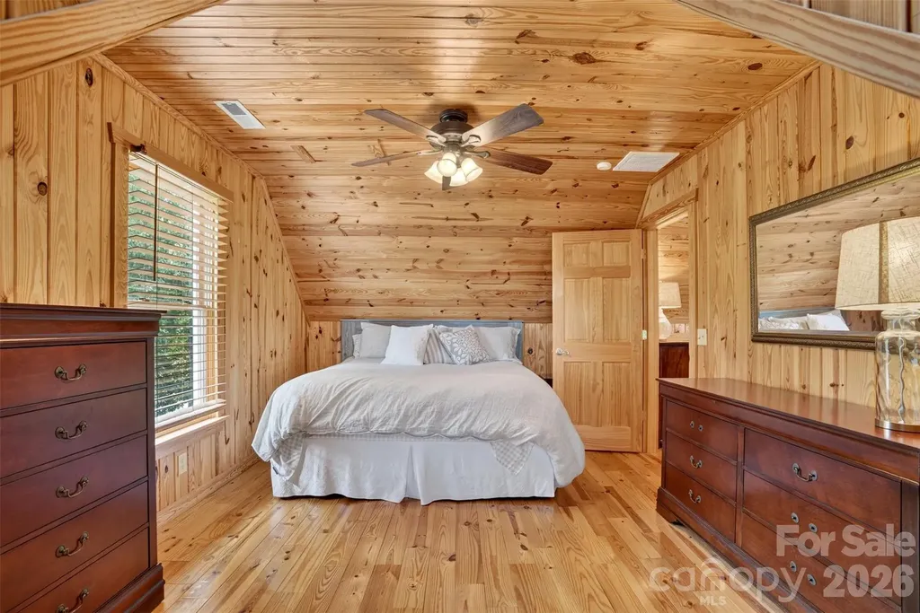 108 Beach Drive New London NC 28127