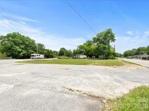 519 & 522 2nd Street Cheraw SC 29520
