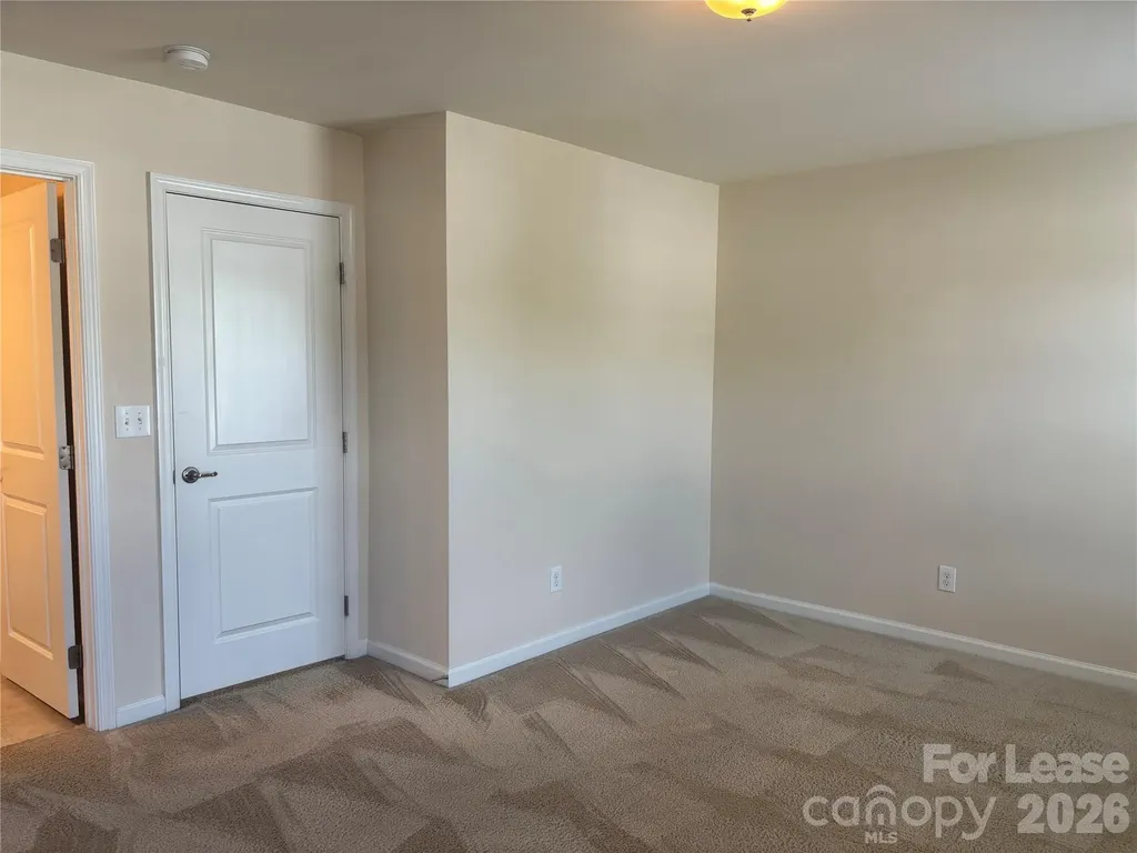 7411 Red Mulberry Way Charlotte NC 28273