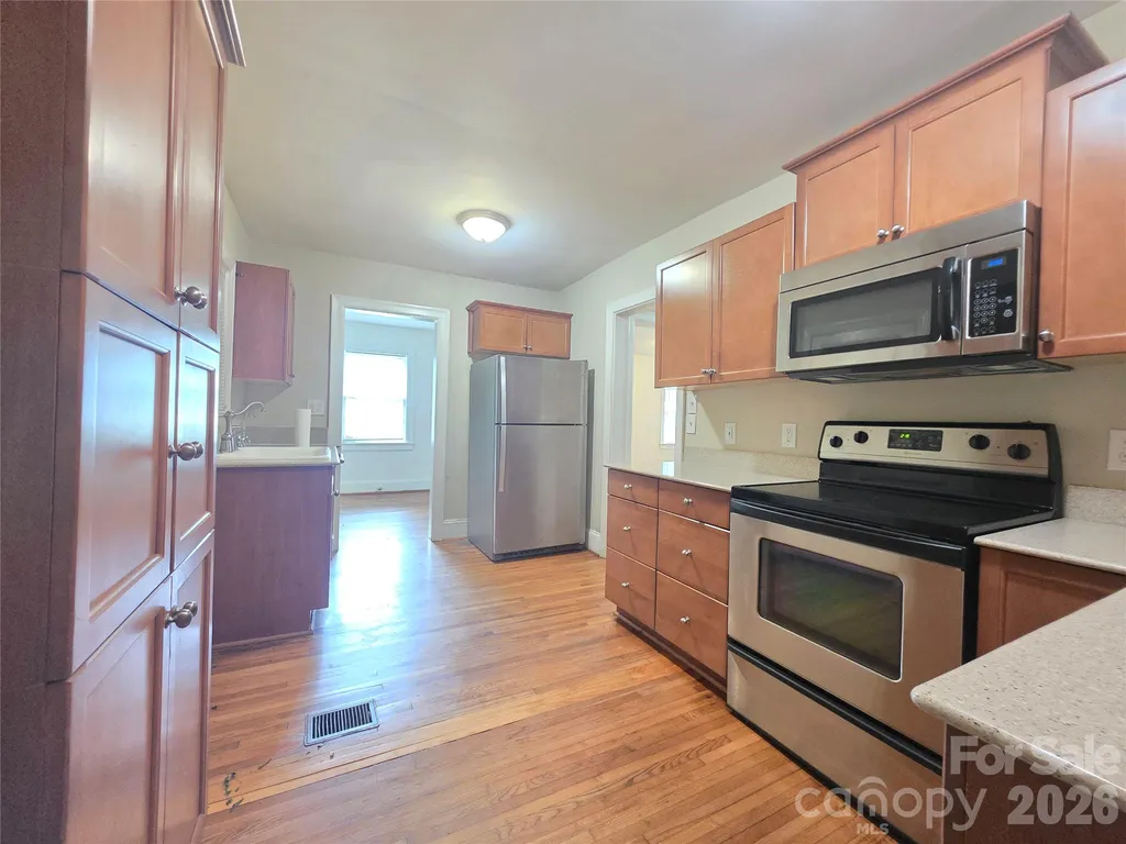 614 Marsh Road Charlotte NC 28209
