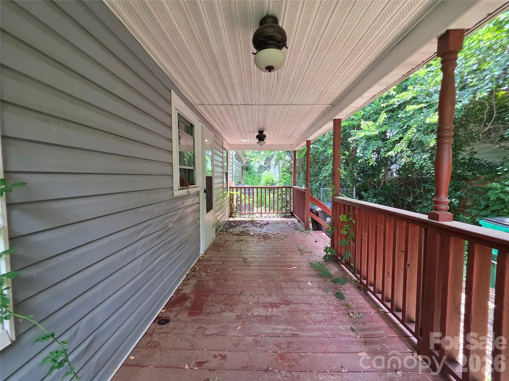 614 Marsh Road Charlotte NC 28209