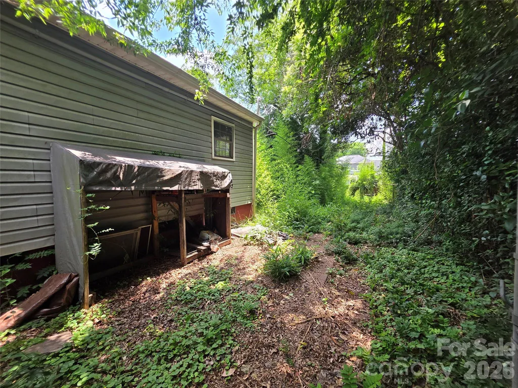 614 Marsh Road Charlotte NC 28209