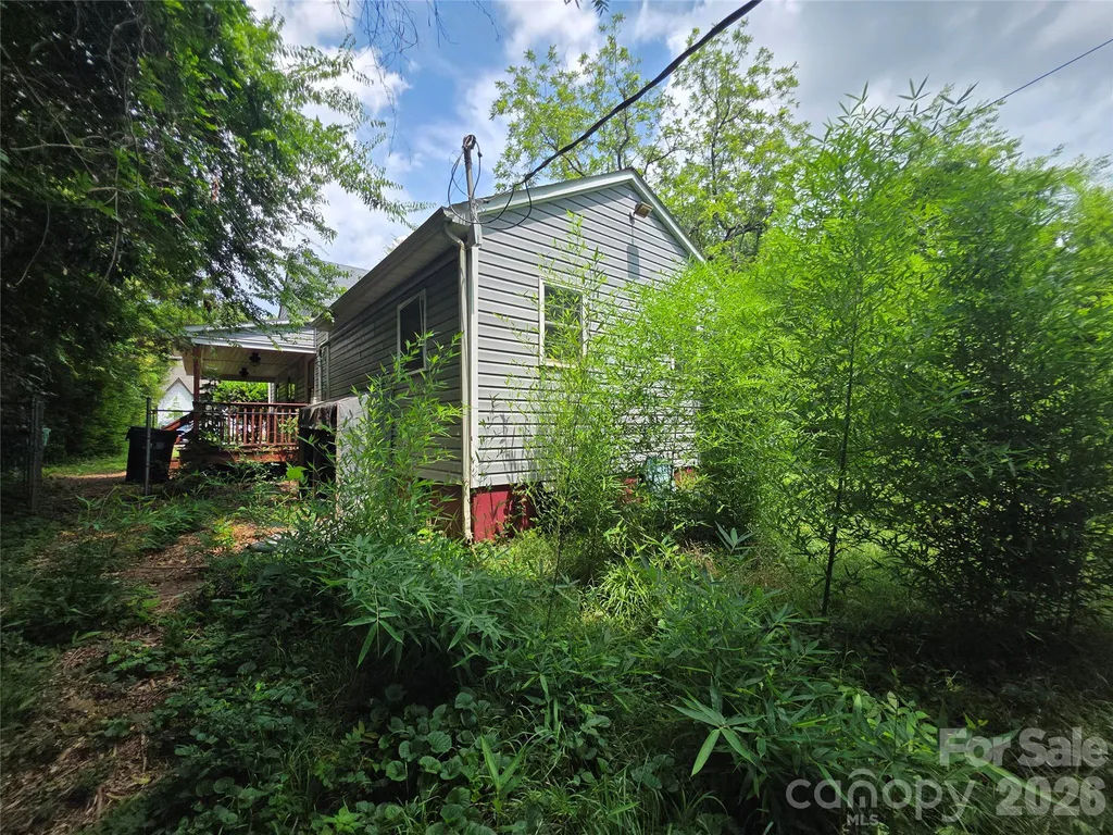 614 Marsh Road Charlotte NC 28209