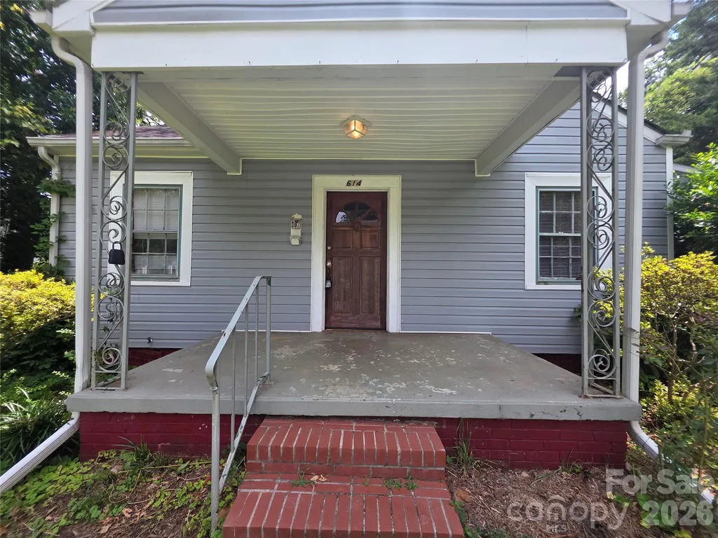 614 Marsh Road Charlotte NC 28209