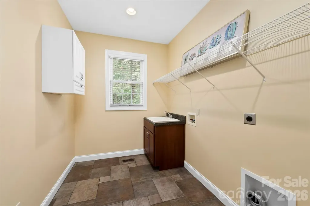 36 Magnolia Farms Drive Asheville NC 28806