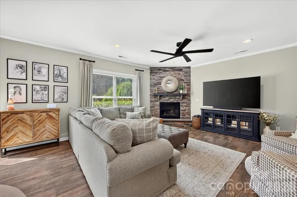12515 Current Drive Charlotte NC 28278