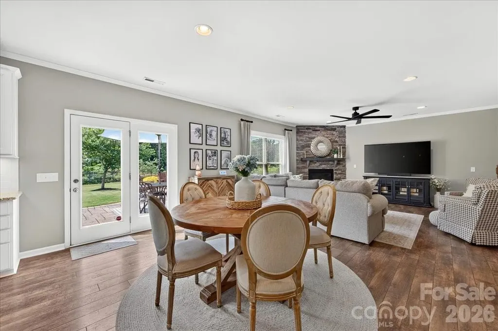 12515 Current Drive Charlotte NC 28278
