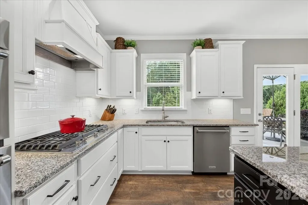 12515 Current Drive Charlotte NC 28278