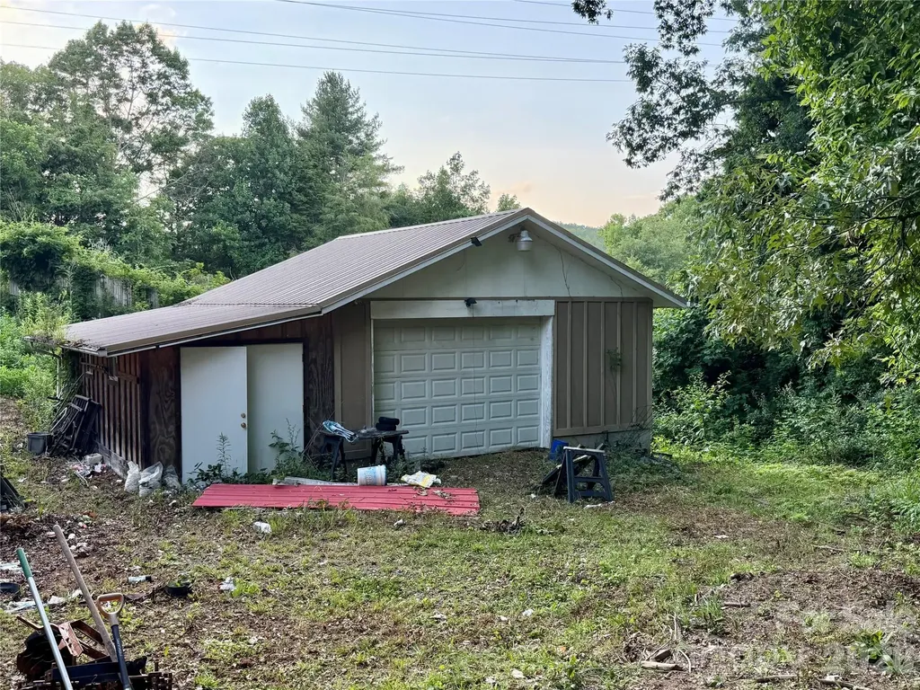 251 Cox Road Pisgah Forest NC 28768
