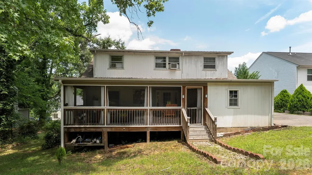 7816 E Lane Drive Charlotte NC 28212