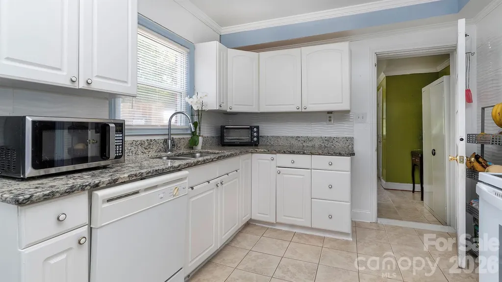 7816 E Lane Drive Charlotte NC 28212