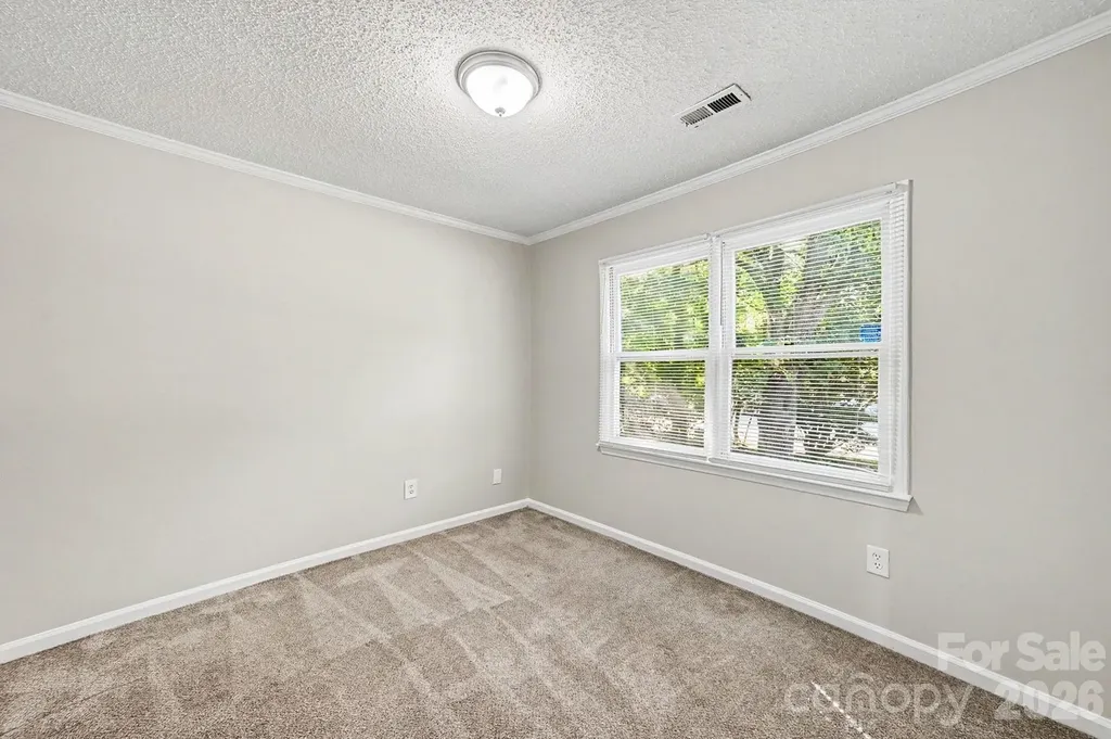6804 Streamside Drive Charlotte NC 28212